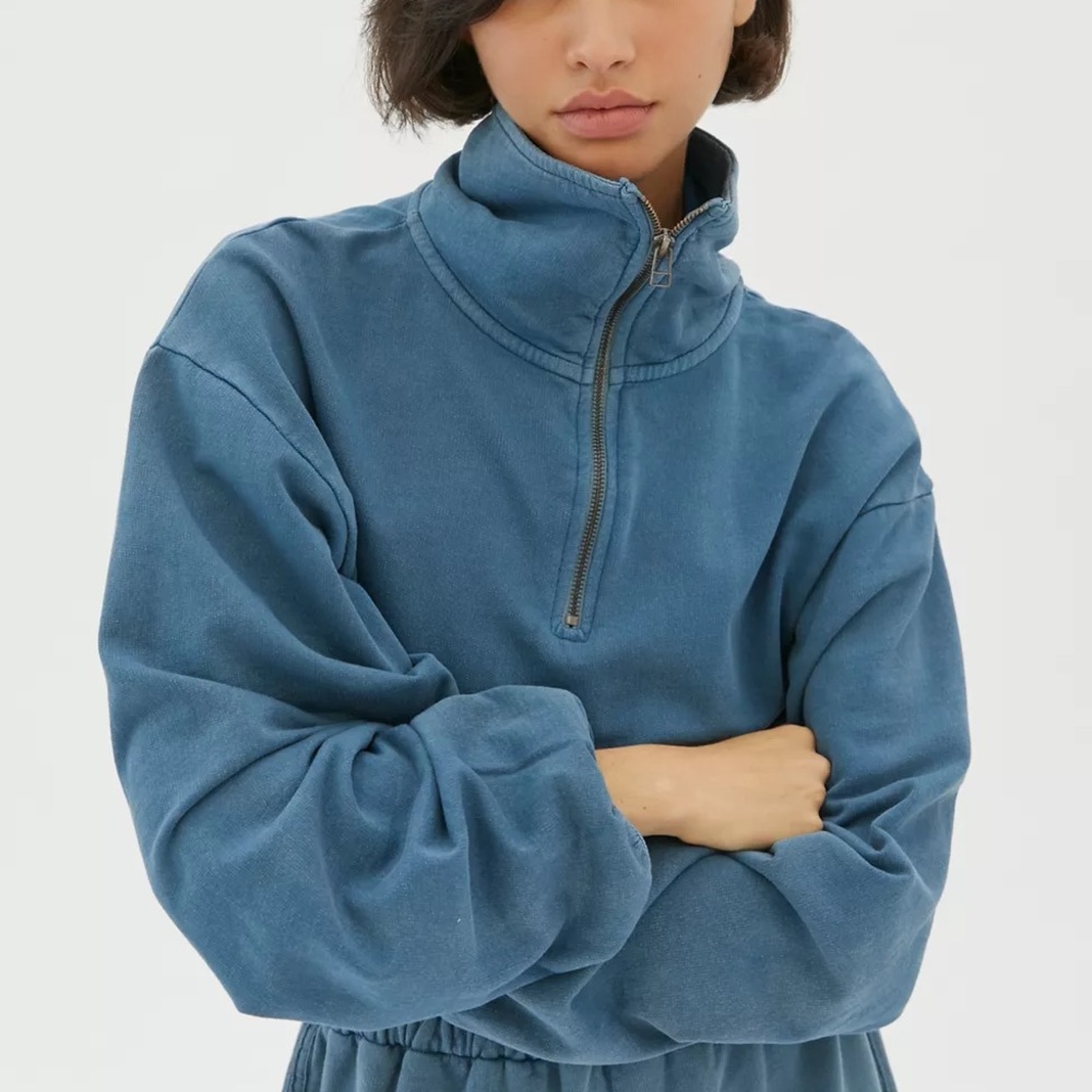 Urban Outfitters Blue Half-Zip Pullover Sweatshirt